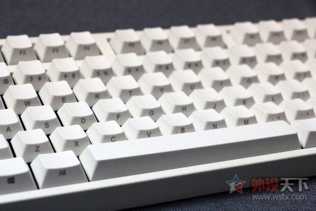 Leopold FC750R ɫ̼̿