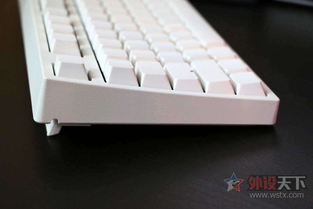 Leopold FC750R ɫ̼̿