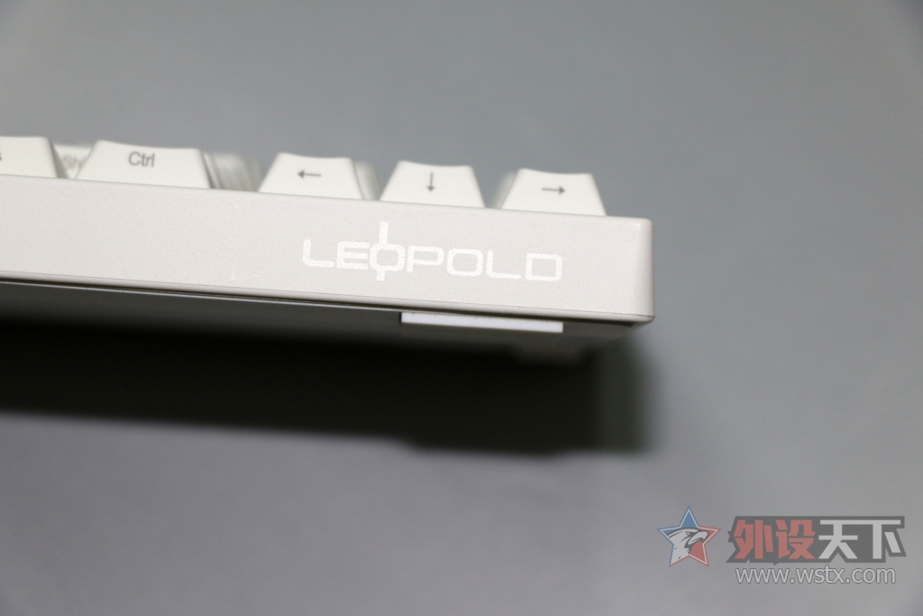 Leopold FC750R ɫ̼̿