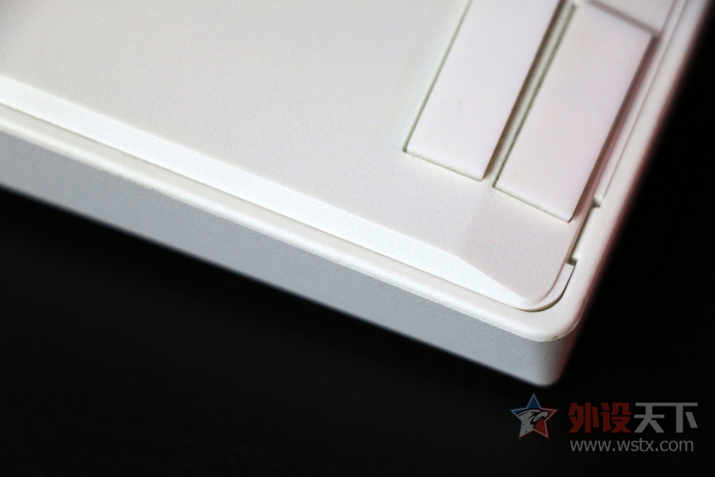 Leopold FC750R ɫ̼̿