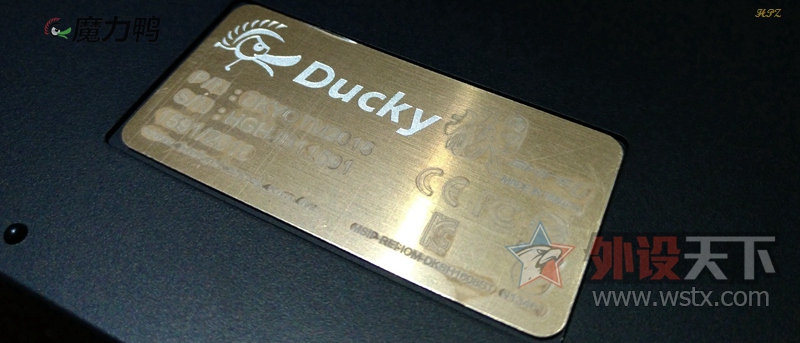 һDUCKY ħѼ̷