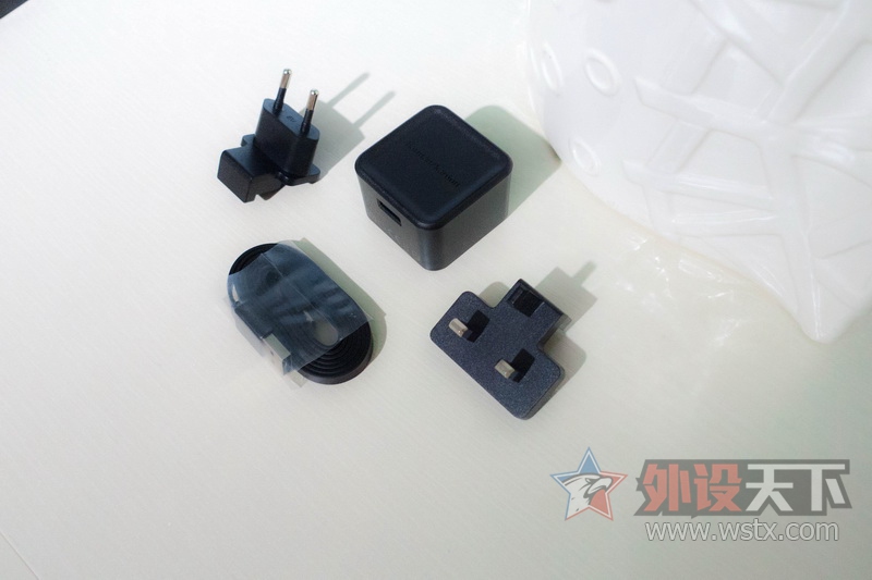 �����������ԣ��߹���������--��������Onyx Mini������������