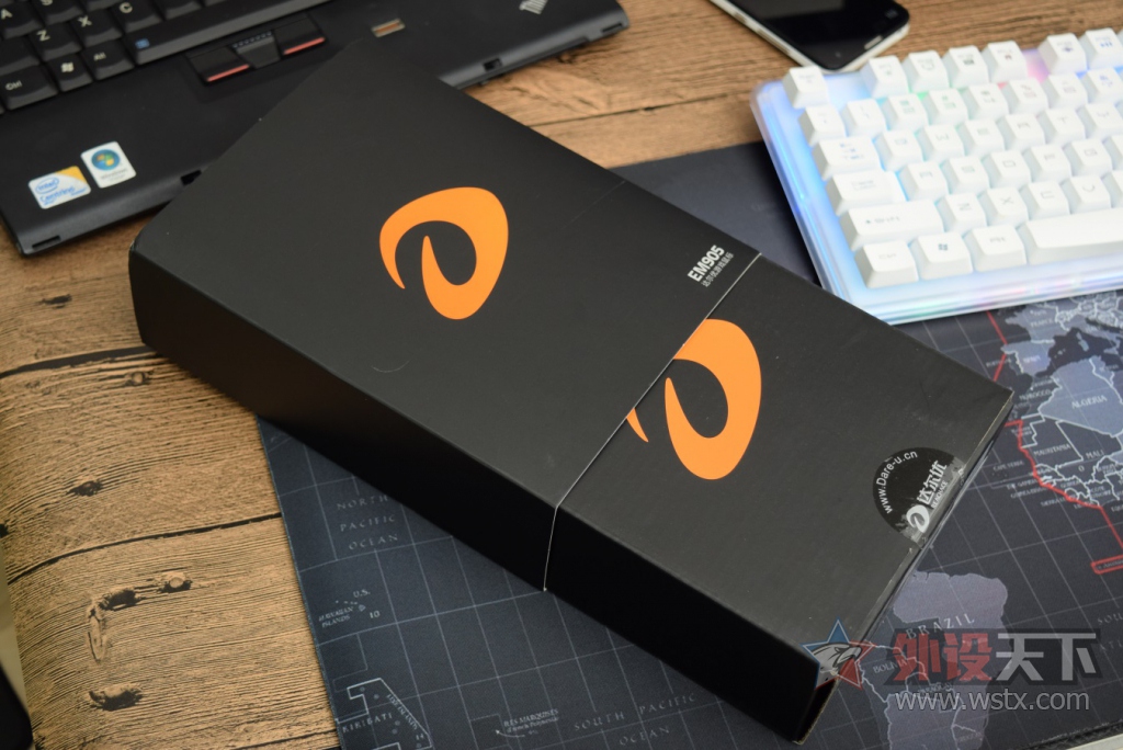 ���Ҳ�лƽ�����������ջ� ����� EM905