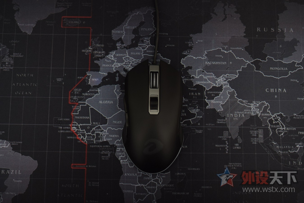 ���Ҳ�лƽ�����������ջ� ����� EM905