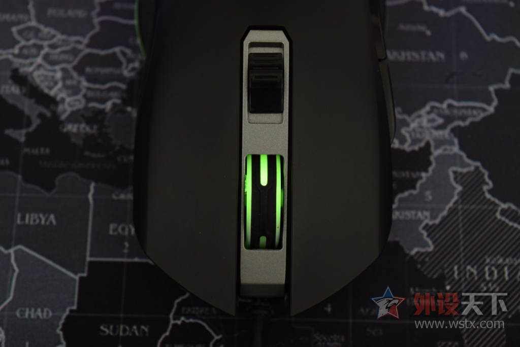 ���Ҳ�лƽ�����������ջ� ����� EM905