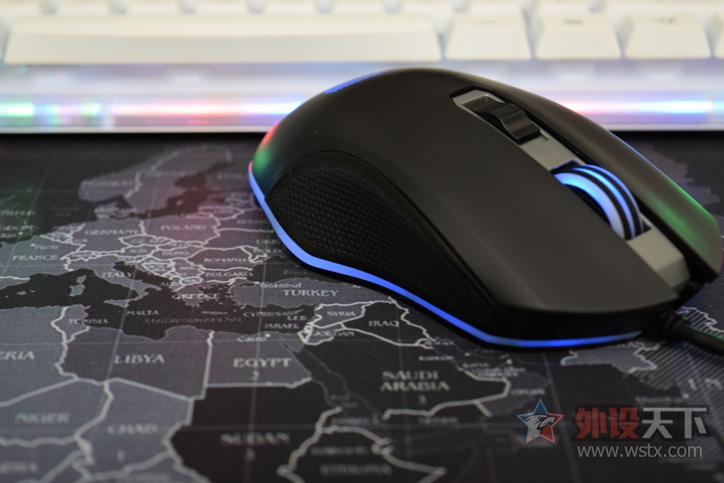 ���Ҳ�лƽ�����������ջ� ����� EM905