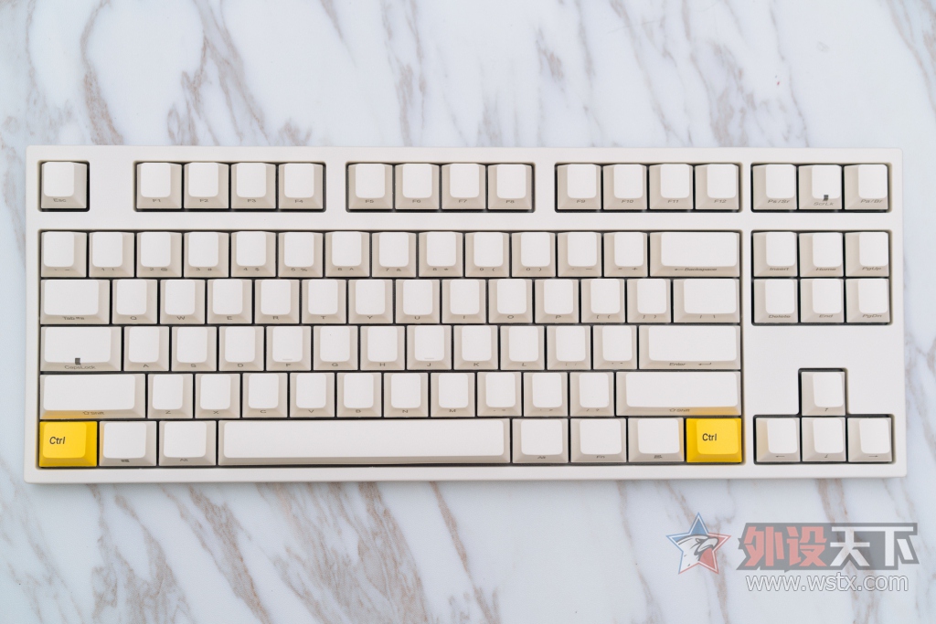 ˸  ~LEOPOLD FC750R ɫ~  