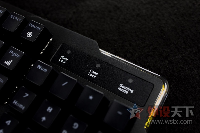 ۵ĺü-EK815 104RGBе