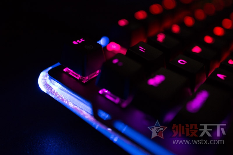 ۵ĺü-EK815 104RGBе