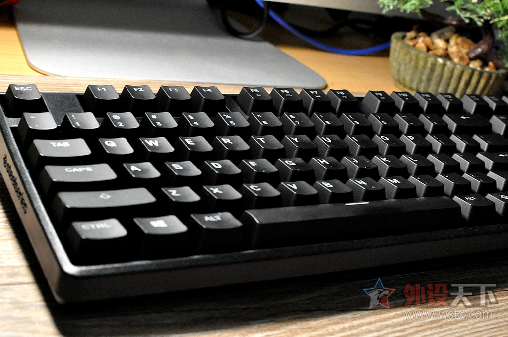 е̱׼䷶APEX M500 