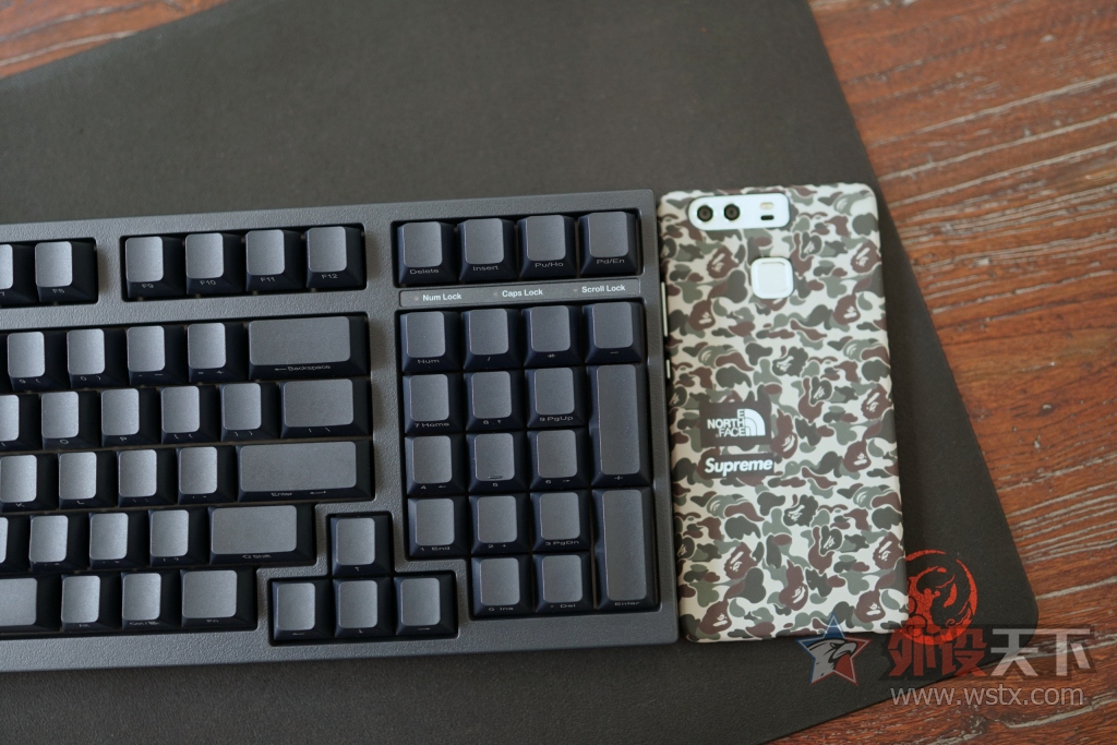 ��ת�ء�Leopold FC980M Navy�� ����