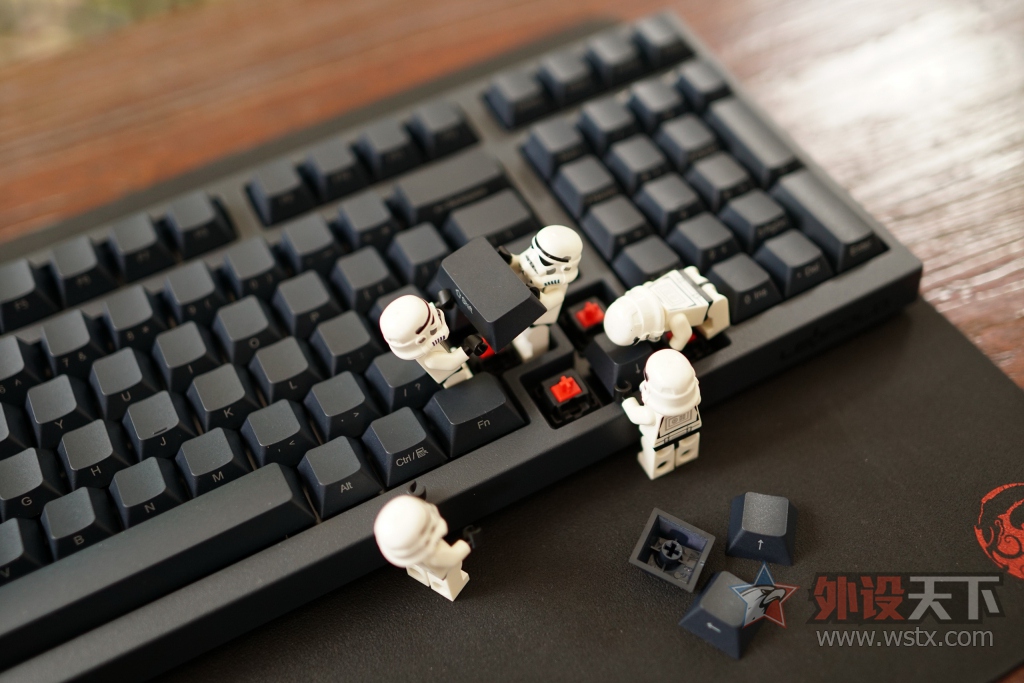 ��ת�ء�Leopold FC980M Navy�� ����