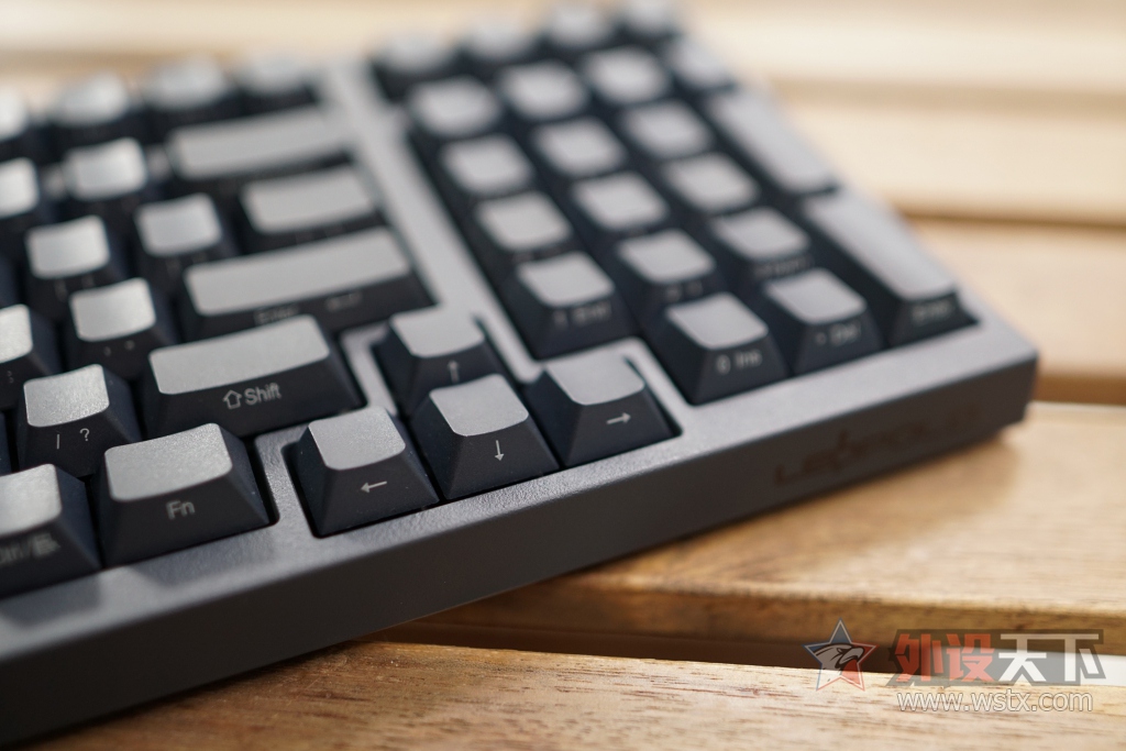 ��ת�ء�Leopold FC980M Navy�� ����