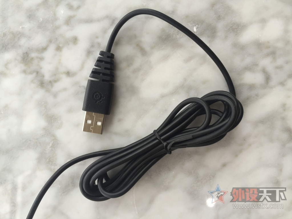 ����̳�������ֳ����ż���ꡪ��SteelSeries��� RIVAL 100 ��Ϸ��꿪��