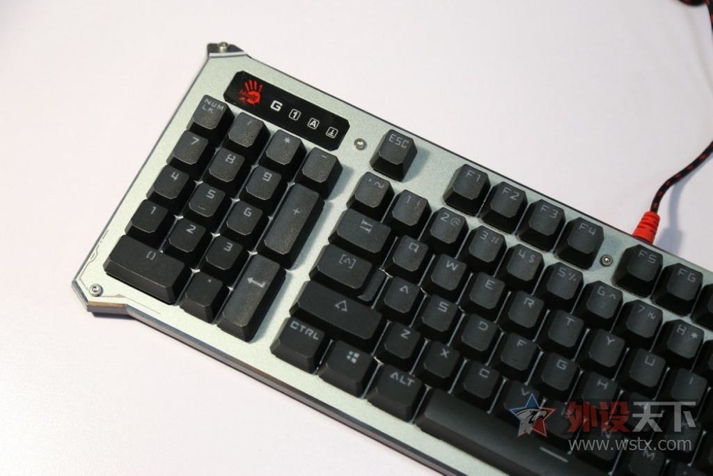 ҶԵѪB845RRGB羺е