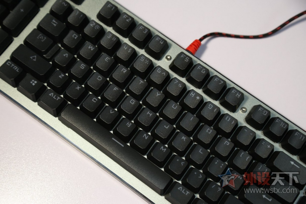 ҶԵѪB845RRGB羺е