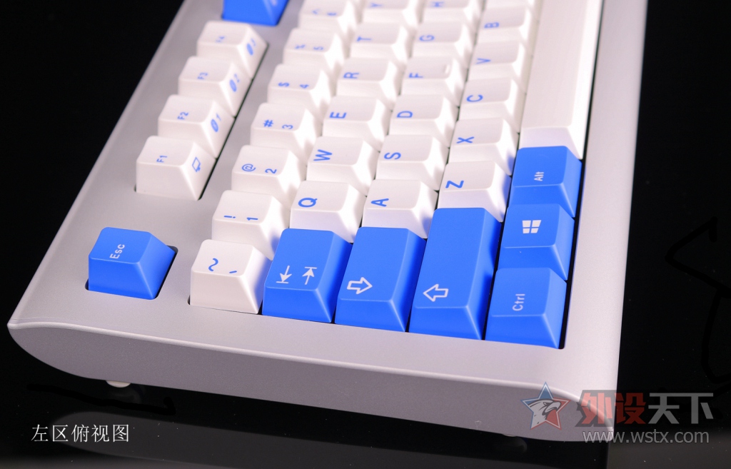 GMK UNIQEY Q100
