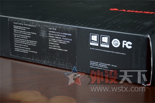 ���Δ[��Ʒ��Cherry MX board 9.0 RGB ��е���� ����