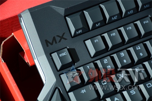 ���Δ[��Ʒ��Cherry MX board 9.0 RGB ��е���� ����