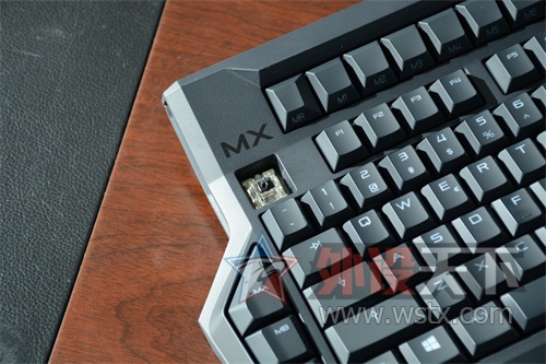 ���Δ[��Ʒ��Cherry MX board 9.0 RGB ��е���� ����