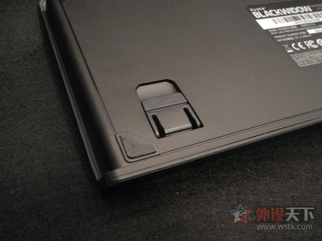 Razer���� �ڹѸ�֩�뾺���òʰ� 87�� ʹ�ò���