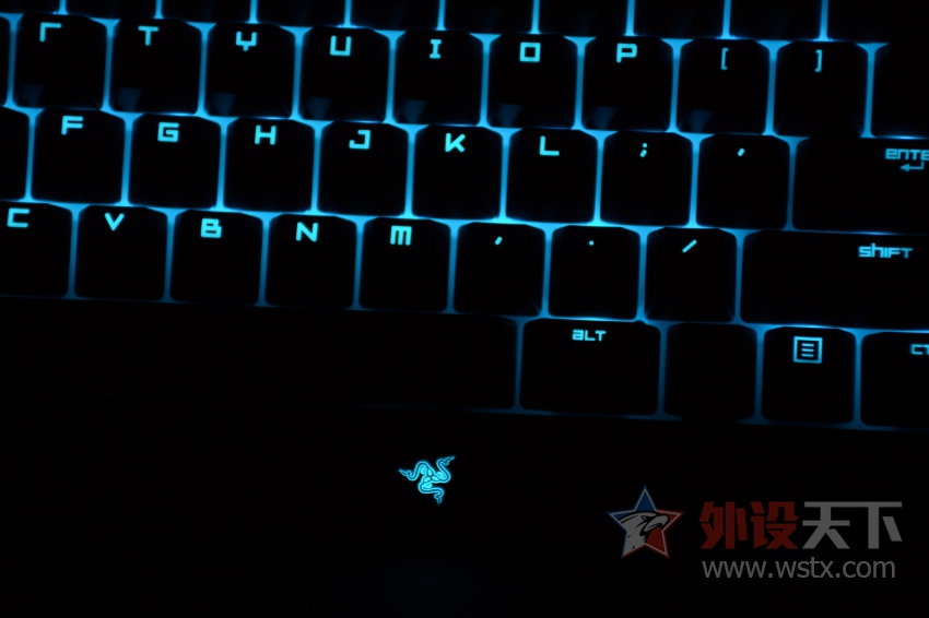 Razer���� �ڹѸ�֩�뾺���òʰ� 87�� ʹ�ò���