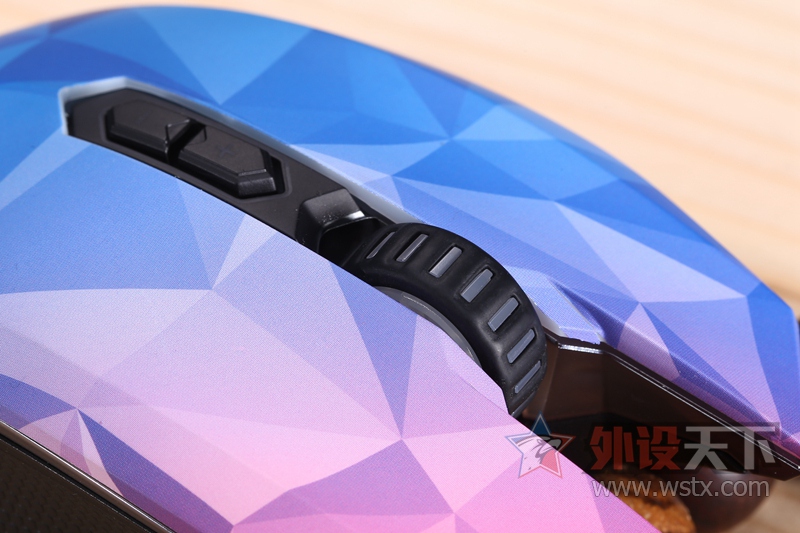 �����Ĵ�D�������EM925��ʯ�ǳ�֮���Ѹ�С��