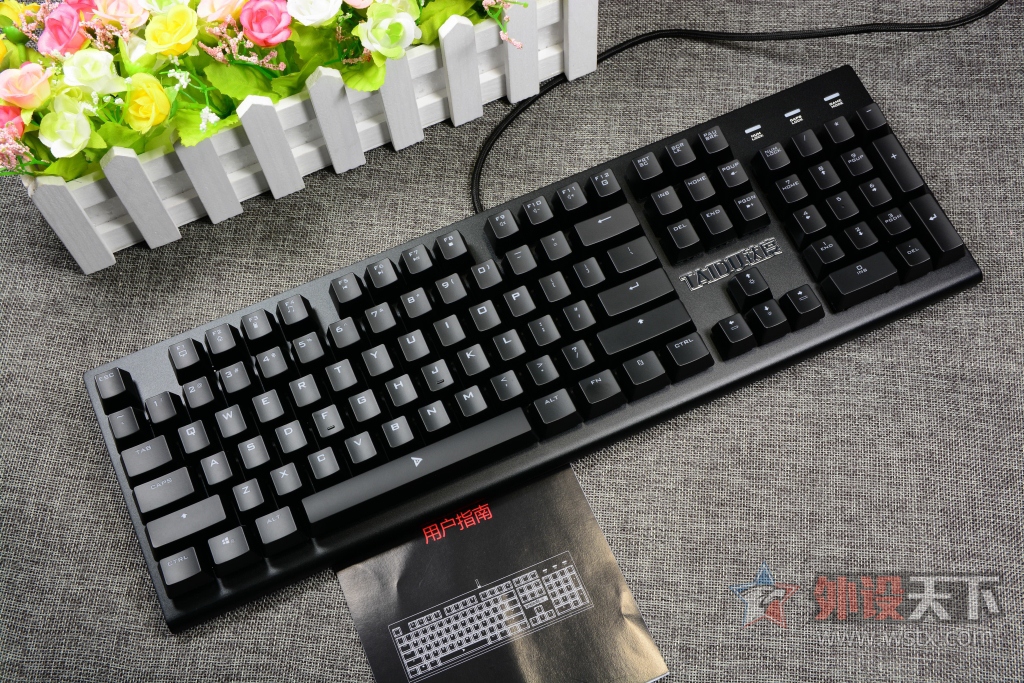 �Ͻ�սͧ�����ѶȽ���ʦTKM300��е��������