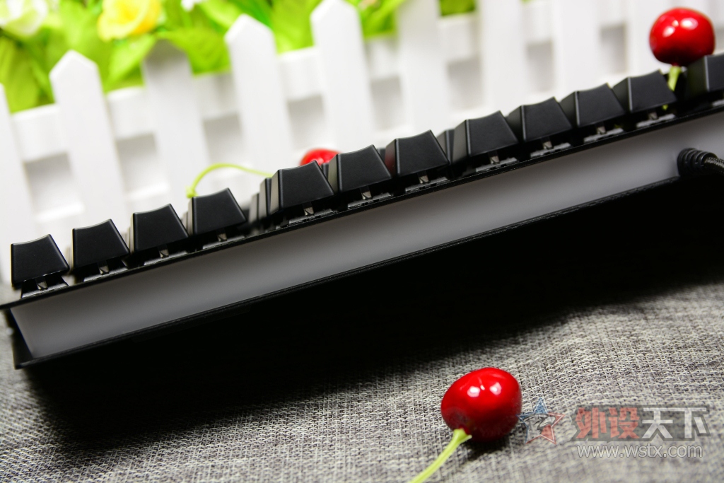 �Ͻ�սͧ�����ѶȽ���ʦTKM300��е��������