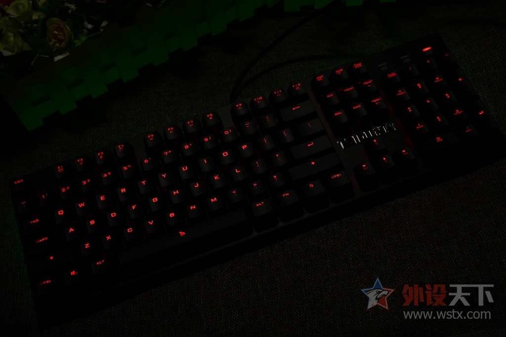 �Ͻ�սͧ�����ѶȽ���ʦTKM300��е��������