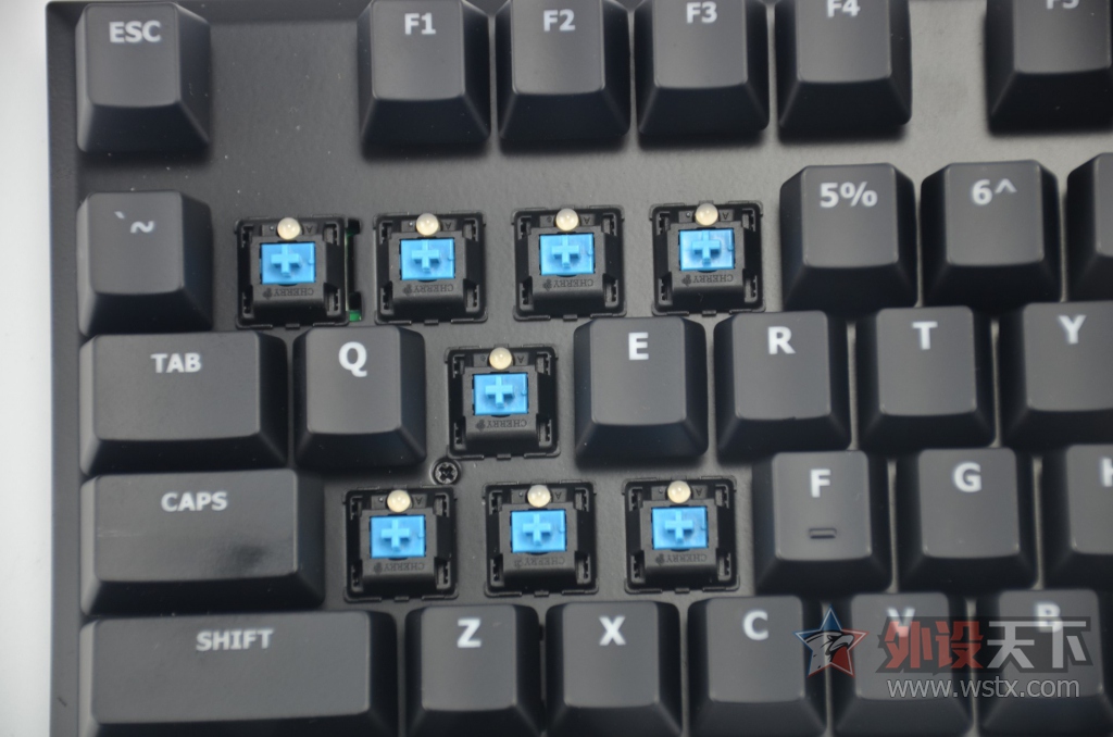 �ڴ����ߵ��׿���̣���ʿ��HyperX Alloy FPSӣ�������е��������