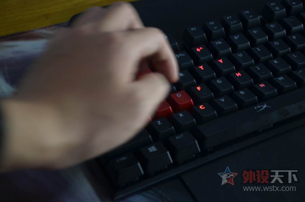 �ڴ����ߵ��׿���̣���ʿ��HyperX Alloy FPSӣ�������е��������