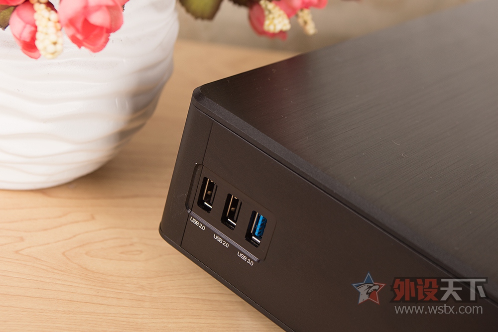 ֧��BT���أ�������Q10 Plus 4K��������飡