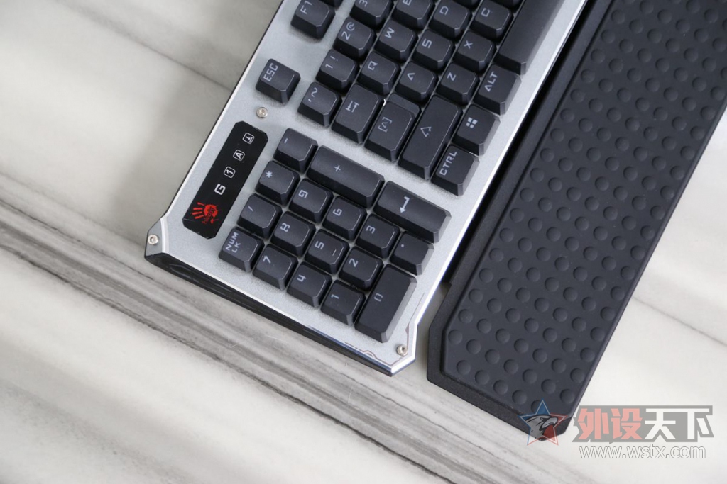 ��ƻ���RGB��Ѫ������B845R������������