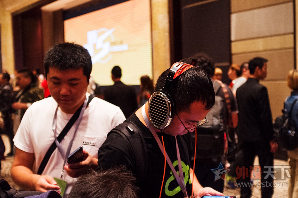 CHERRY MX BOARD 9.0����& 18��ħ�����������С��