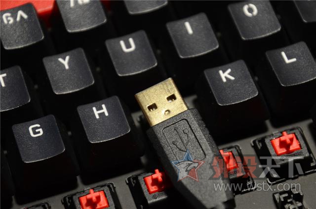 ȻûСС족е