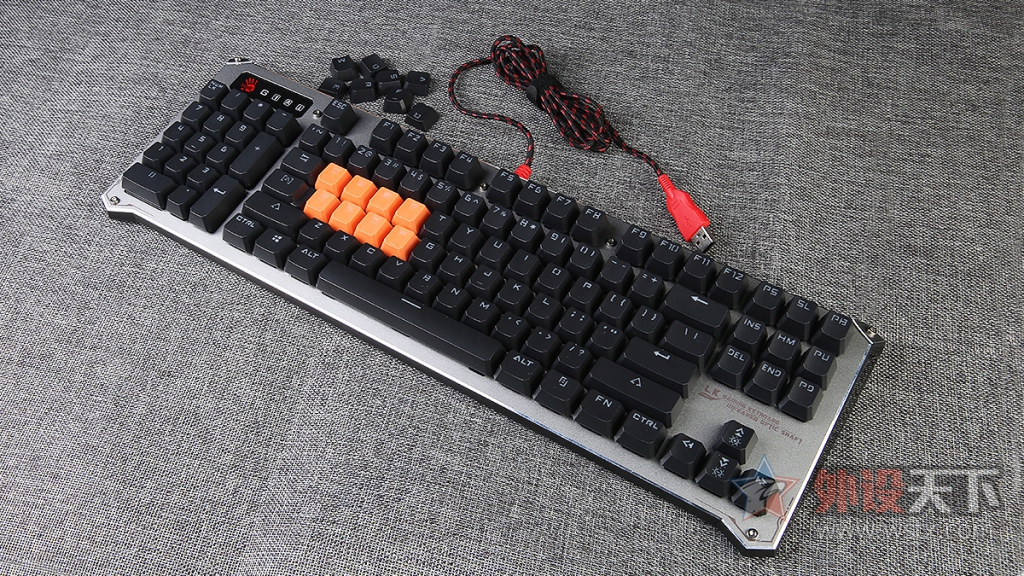 Ѫ������B845R��������RGB��е����ͼ��