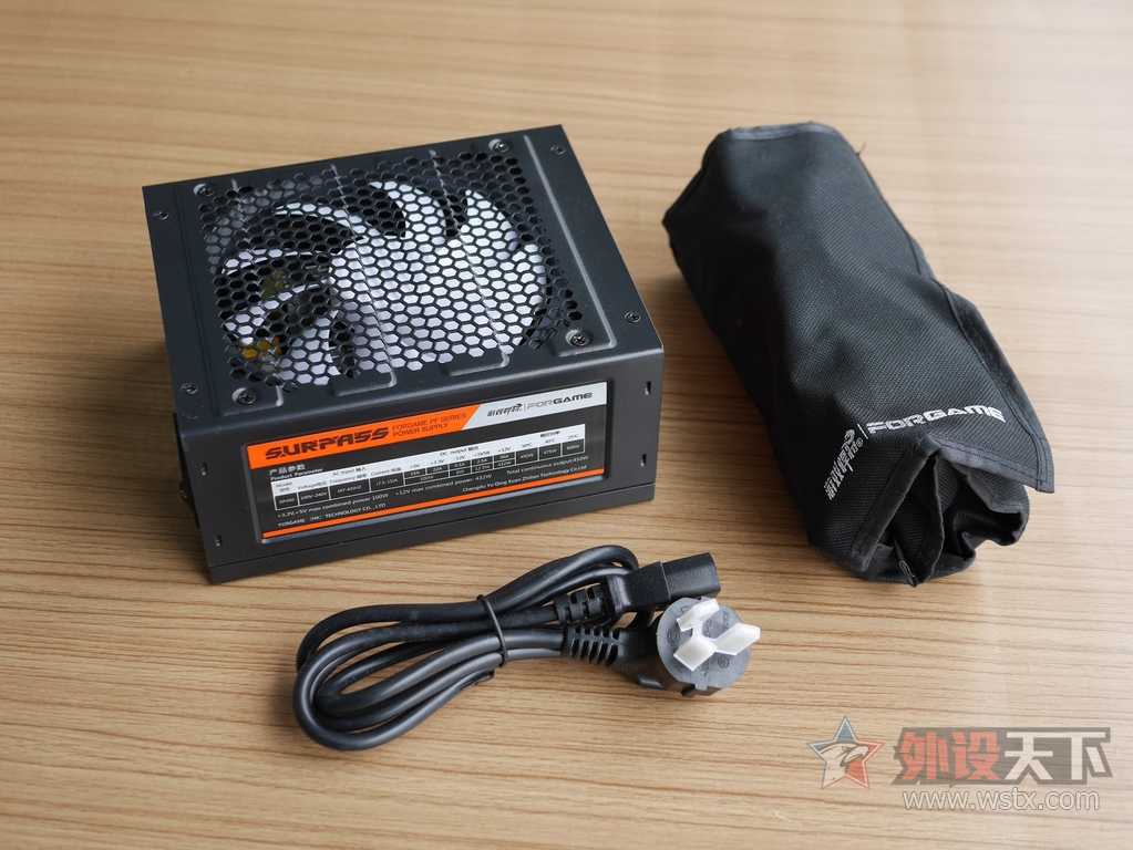 ��Ϸ����SURPASS SP500ȫģ��500W��Դ���̻����ְ�װ