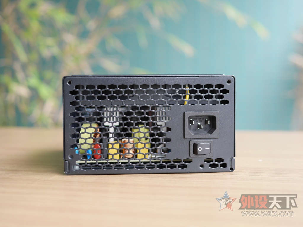 ��Ϸ����SURPASS SP500ȫģ��500W��Դ���̻����ְ�װ