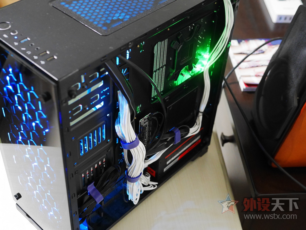 ��Ϸ����SURPASS SP500ȫģ��500W��Դ���̻����ְ�װ