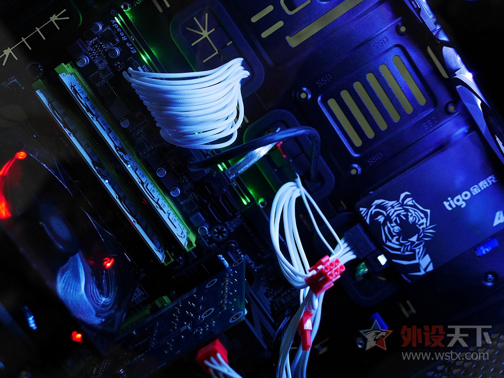 ��Ϸ����SURPASS SP500ȫģ��500W��Դ���̻����ְ�װ