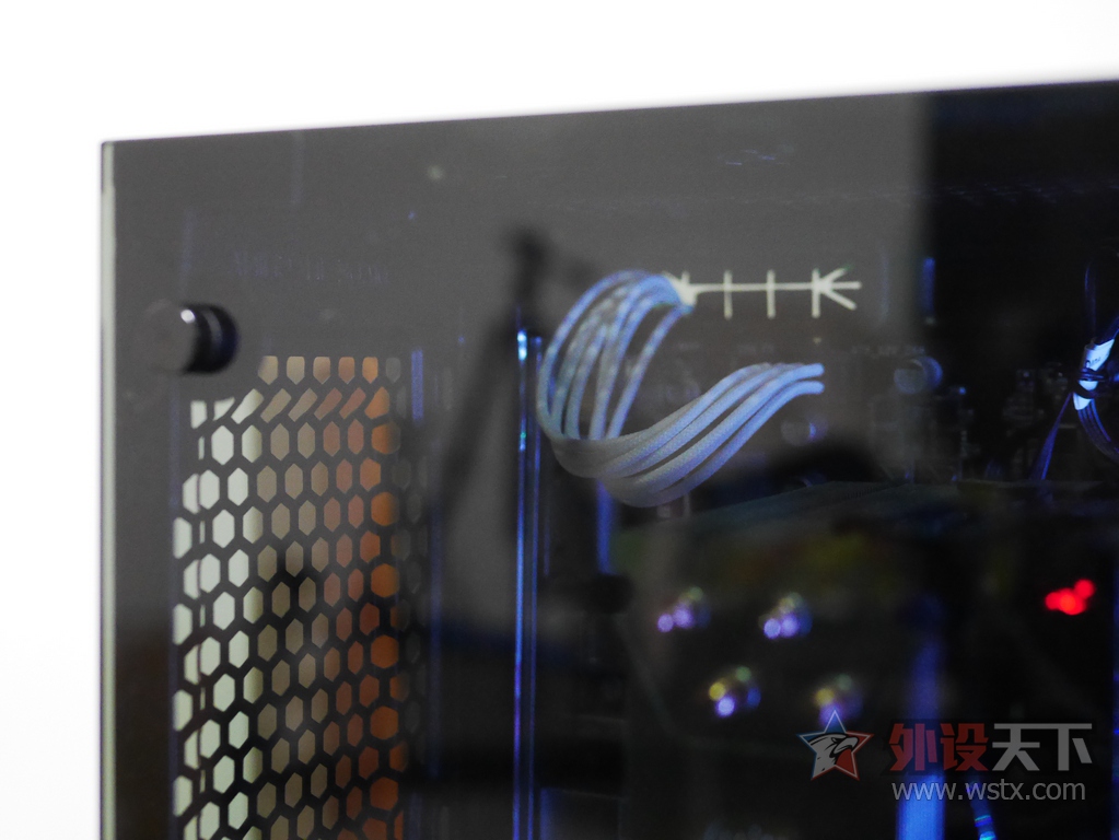 ��Ϸ����SURPASS SP500ȫģ��500W��Դ���̻����ְ�װ