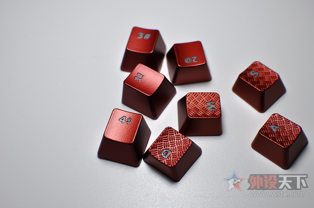 �����׿�磬��ŮҲ����Ů��������ALLOY��������е����