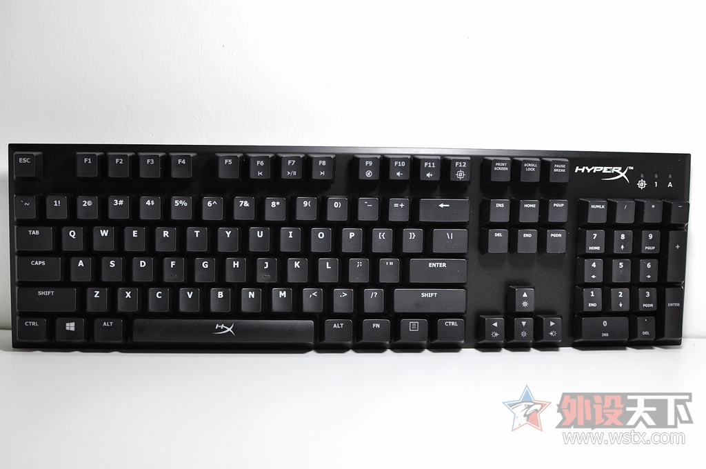 �����׿�磬��ŮҲ����Ů��������ALLOY��������е����