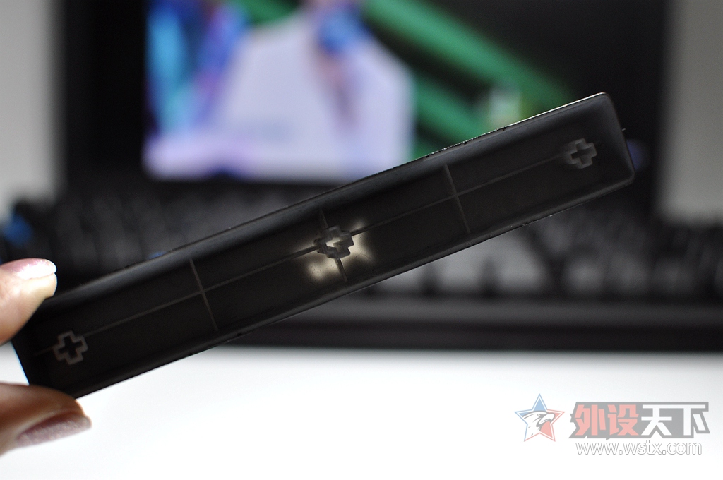 �����׿�磬��ŮҲ����Ů��������ALLOY��������е����