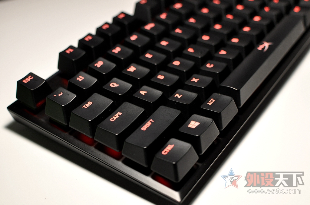 �����׿�磬��ŮҲ����Ů��������ALLOY��������е����