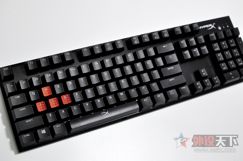 �����׿�磬��ŮҲ����Ů��������ALLOY��������е����