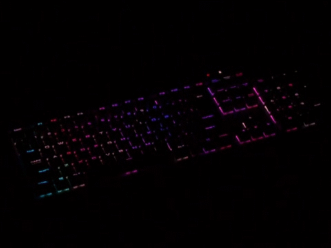  K70 RGB Rapidfire е 
