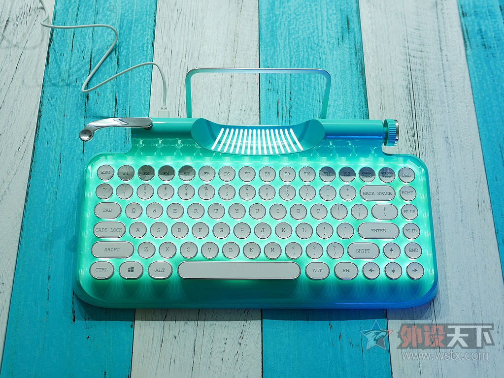 �������ŵ���û����� HELLBOY�������ʹ���ֻ�е��������