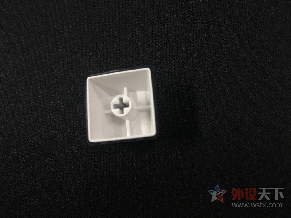 �����Ϸ�����--��˹G.S104 ���䲼�ֻ�е��������